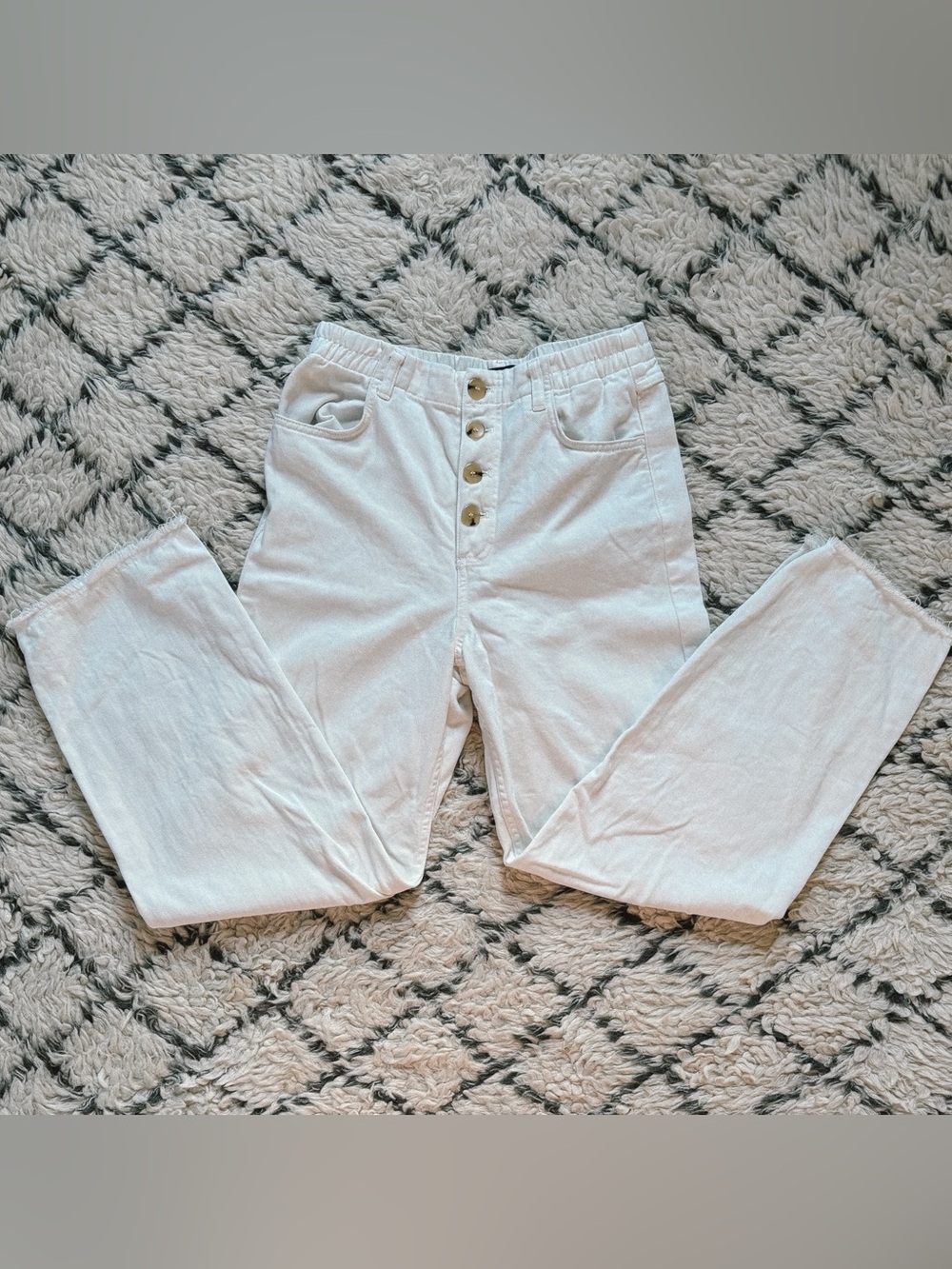 Massimo Dutti white button up jeans